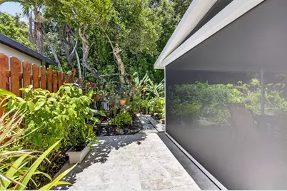 21692 Cromwell Circle, Boca Raton, FL 33486 - Photo 10