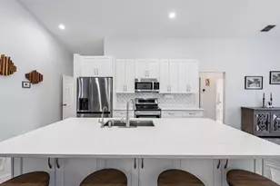 1875 Oak Berry Cir, Wellington, FL 33414 - Photo 6