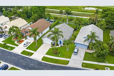 1875 Oak Berry Circle, Wellington, FL 33414 - Photo 22