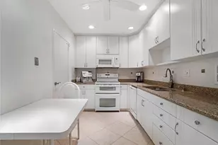 4250 Galt Ocean Dr, Fort Lauderdale, FL 33308 - Photo 16