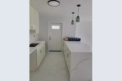 240 SW 7th Street #9, Boca Raton, FL 33432 - Photo 6