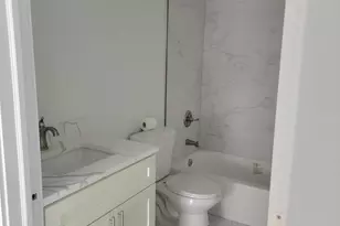 240 SW 7th St, Boca Raton, FL 33432 - Photo 8