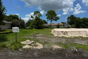 9036 86th St, Vero Beach, FL 32967 - Photo 2