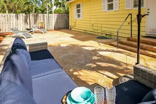 813 SE 14th Ct, Fort Lauderdale, FL 33316 - Photo 4