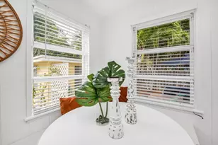 813 SE 14th Ct, Fort Lauderdale, FL 33316 - Photo 10
