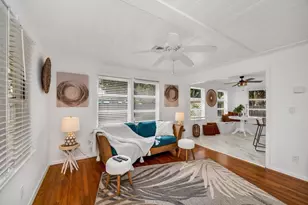813 SE 14th Ct, Fort Lauderdale, FL 33316 - Photo 14