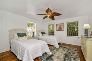 813 SE 14th Ct, Fort Lauderdale, FL 33316 - Photo 6