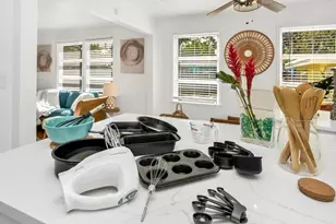 813 SE 14th Ct, Fort Lauderdale, FL 33316 - Photo 8