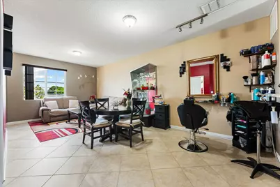 131 NW 2nd Avenue #3, Hallandale, FL 33009 - Photo 2