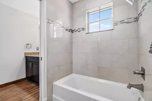 2520 Glendale Pl, Royal Palm Beach, FL 33411 - Photo 36