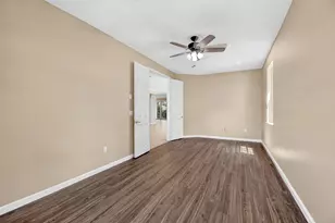 2520 Glendale Pl, Royal Palm Beach, FL 33411 - Photo 10