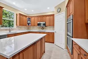 2520 Glendale Pl, Royal Palm Beach, FL 33411 - Photo 22