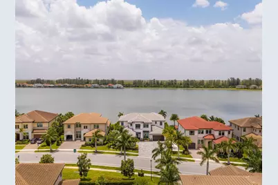 8785 Parkland Bay Drive, Parkland, FL 33076 - Photo 82