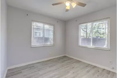 516 Nathan Hale Road, West Palm Beach, FL 33405 - Photo 14
