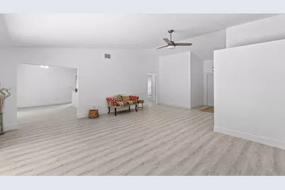 6930 NW 2nd Terrace, Boca Raton, FL 33487 - Photo 8