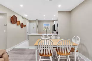 100 Ashbury Rd, Hollywood, FL 33024 - Photo 12