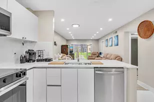 100 Ashbury Rd, Hollywood, FL 33024 - Photo 1