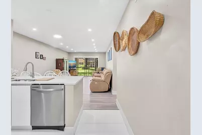 100 Ashbury Road #103, Hollywood, FL 33024 - Photo 6