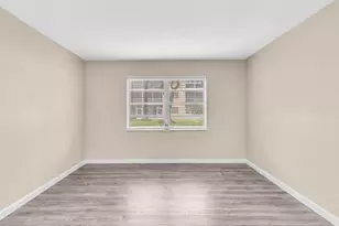 100 Ashbury Rd, Hollywood, FL 33024 - Photo 32