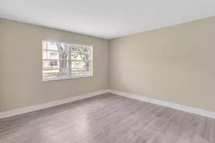 100 Ashbury Rd, Hollywood, FL 33024 - Photo 26