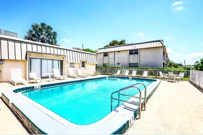 10821 N Military Trail #Apt 19, Palm Beach Gardens, FL 33410 - Photo 20