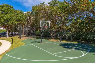 1201 S Ocean Dr, Hollywood, FL 33019 - Photo 32