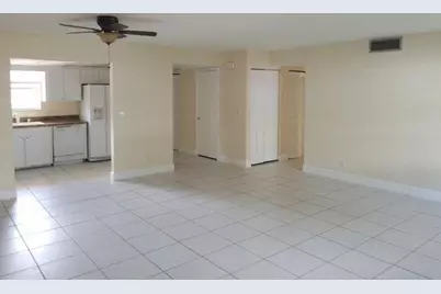720 N Dixie Highway #202, Lantana, FL 33462 - Photo 10