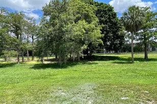 4140 Inverrary Dr, Lauderhill, FL 33319 - Photo 30