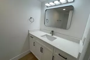 4140 Inverrary Dr, Lauderhill, FL 33319 - Photo 20
