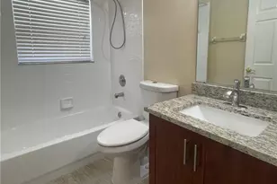 18062 SW 27th St, Miramar, FL 33029 - Photo 16