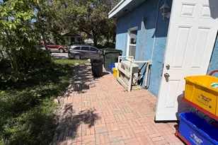 1117 3rd Ave N, Lake Worth Beach, FL 33460 - Photo 8