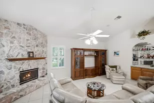2305 Winding Creek Ln, Fort Pierce, FL 34981 - Photo 20