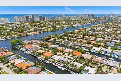 3051 NE 46th Street, Fort Lauderdale, FL 33308 - Photo 1