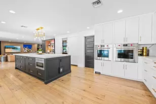 3051 NE 46th St, Fort Lauderdale, FL 33308 - Photo 18