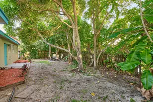 3515 NW 40th St, Lauderdale Lakes, FL 33309 - Photo 8