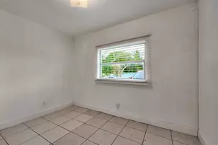 3515 NW 40th St, Lauderdale Lakes, FL 33309 - Photo 32