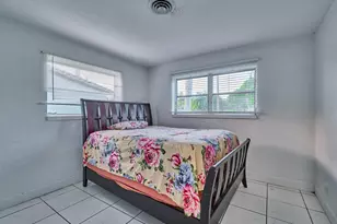 3515 NW 40th St, Lauderdale Lakes, FL 33309 - Photo 38
