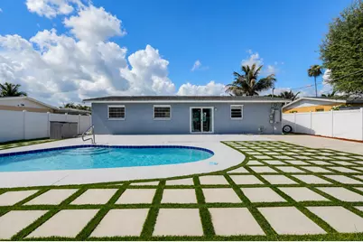 6091 Fair Green Road, West Palm Beach, FL 33417 - Photo 2