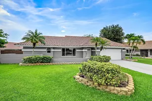 5781 Laurel Green Cir, Boynton Beach, FL 33437 - Photo 2