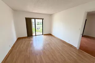 241 SE 11th Ave, Pompano Beach, FL 33060 - Photo 12
