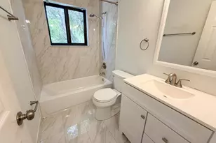241 SE 11th Ave, Pompano Beach, FL 33060 - Photo 8