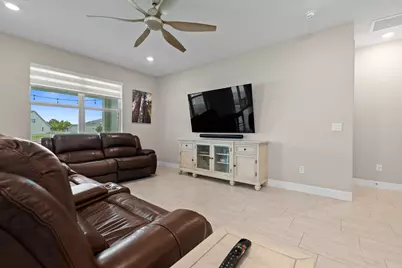 10454 SW Captiva Drive, Port Saint Lucie, FL 34987 - Photo 20