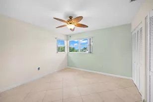 1153 Bayshore Dr, Fort Pierce, FL 34949 - Photo 10