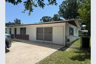 304 S 30th Street, Fort Pierce, FL 34947 - Photo 2