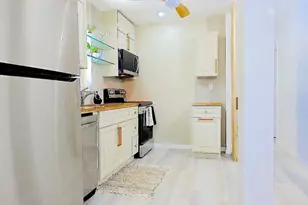 2630 NE 14th St, Fort Lauderdale, FL 33304 - Photo 4