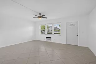 127 Chatham F, West Palm Beach, FL 33417 - Photo 4