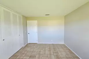 2966 Ashley Dr E, West Palm Beach, FL 33415 - Photo 12