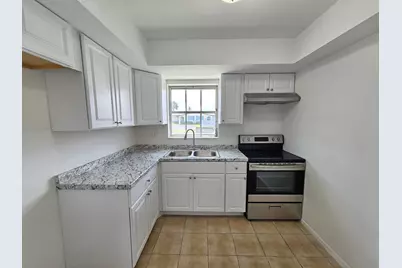 2966 Ashley Drive E #F, West Palm Beach, FL 33415 - Photo 8