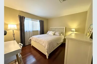 5131 W Oakland Park Boulevard #202, Lauderdale Lakes, FL 33313 - Photo 10