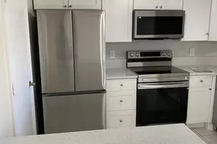 2217 Discovery Cir W, Deerfield Beach, FL 33442 - Photo 4